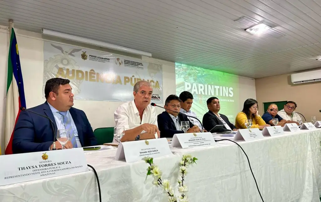 AUDIENCIA PARINTINS JOYCE BELLEZA COSAMA. Foto Tiago Correa UGPE
